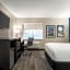 La Quinta Inn & Suites by Wyndham Chicago Tinley Park