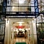 Hotel De Condor