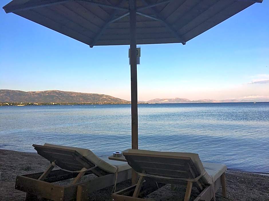 Avantis Suites Hotel