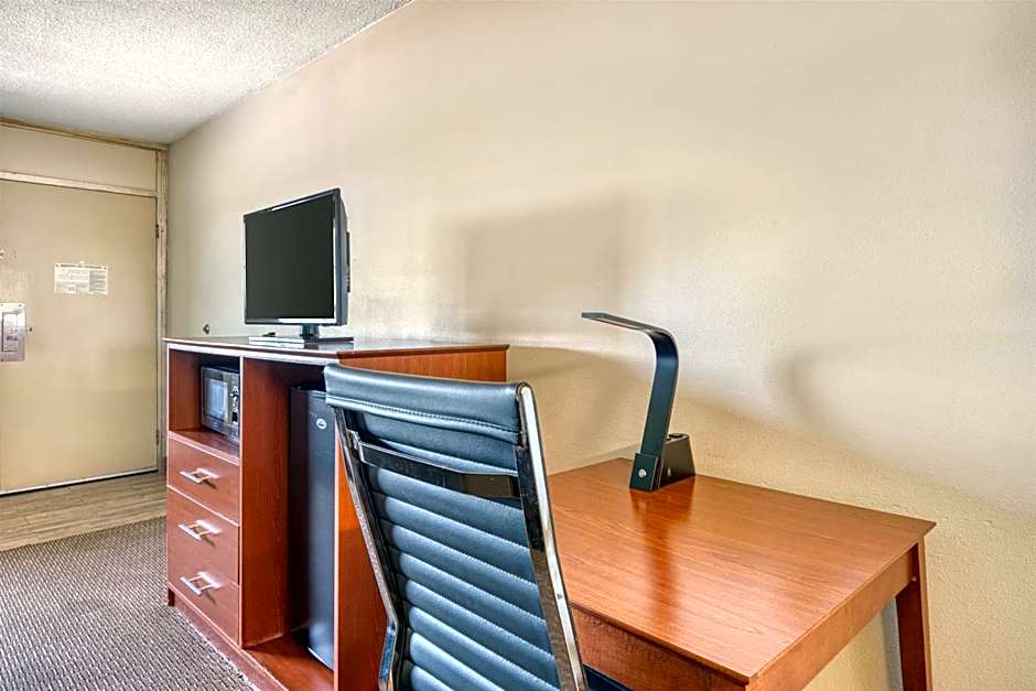 SureStay Hotel by Best Western Bowling Green North