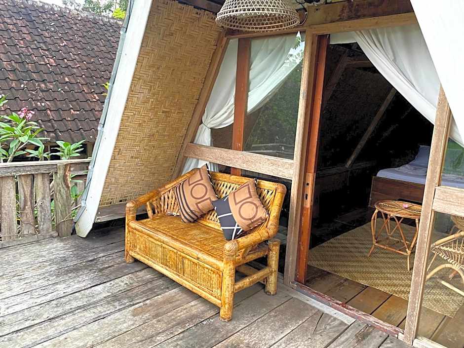 Hakiki Inn Bungalows