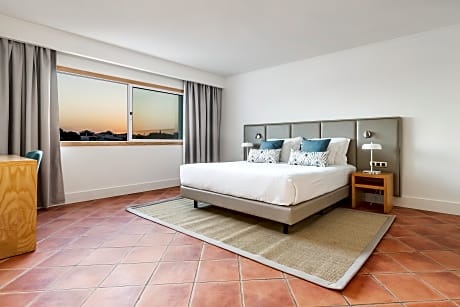 STANDARD 2-BEDROOM (T2) WITH POOL VIEW