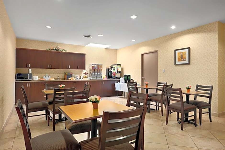 Days Inn by Wyndham Brampton