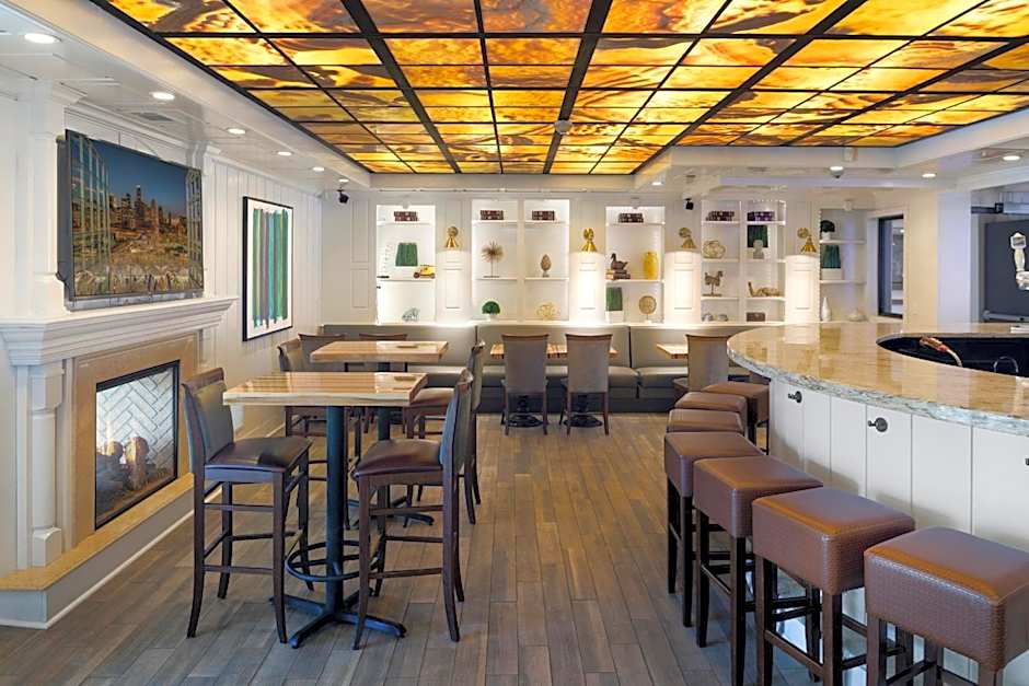 Holiday Inn Bloomington W MSP Airport Area By IHG