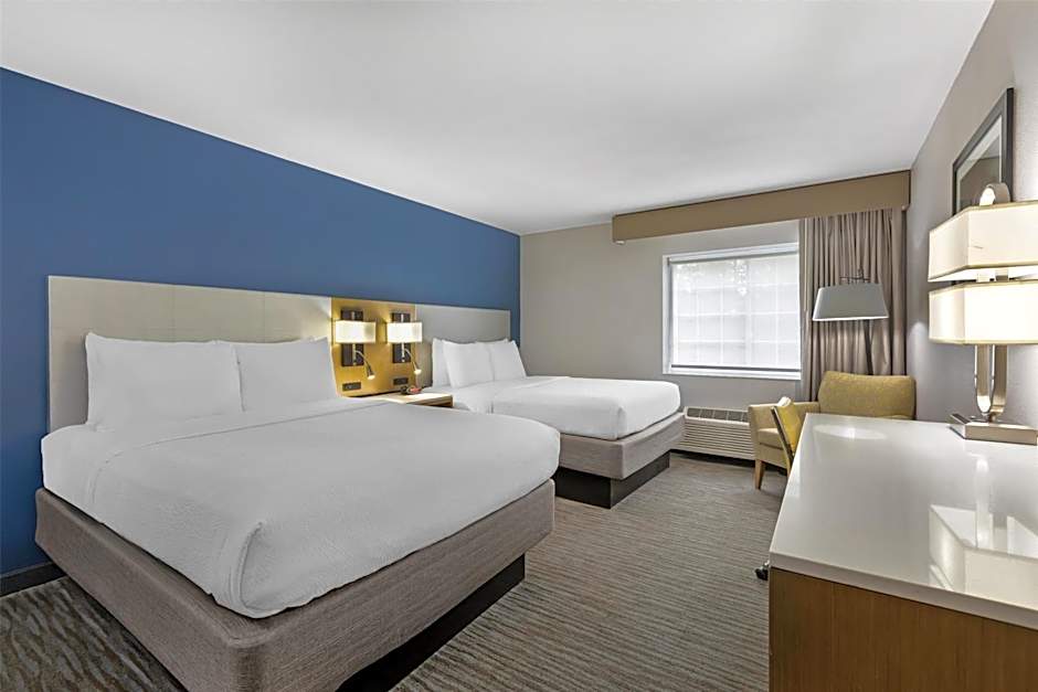 Best Western Cooperstown Inn & Suites