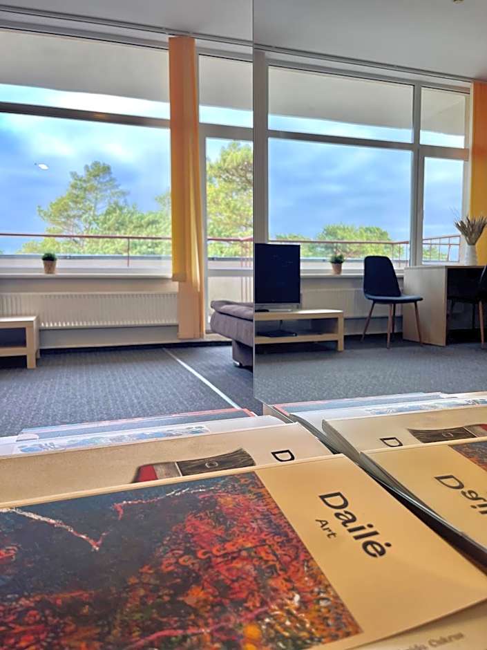 Palangos Dailė Self Check-in