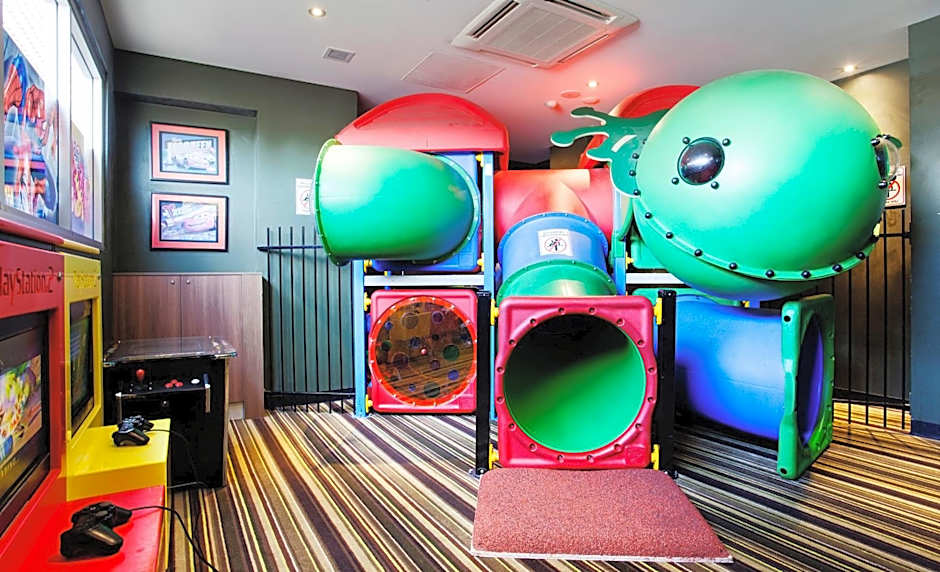 Nightcap at Dalrymple Hotel