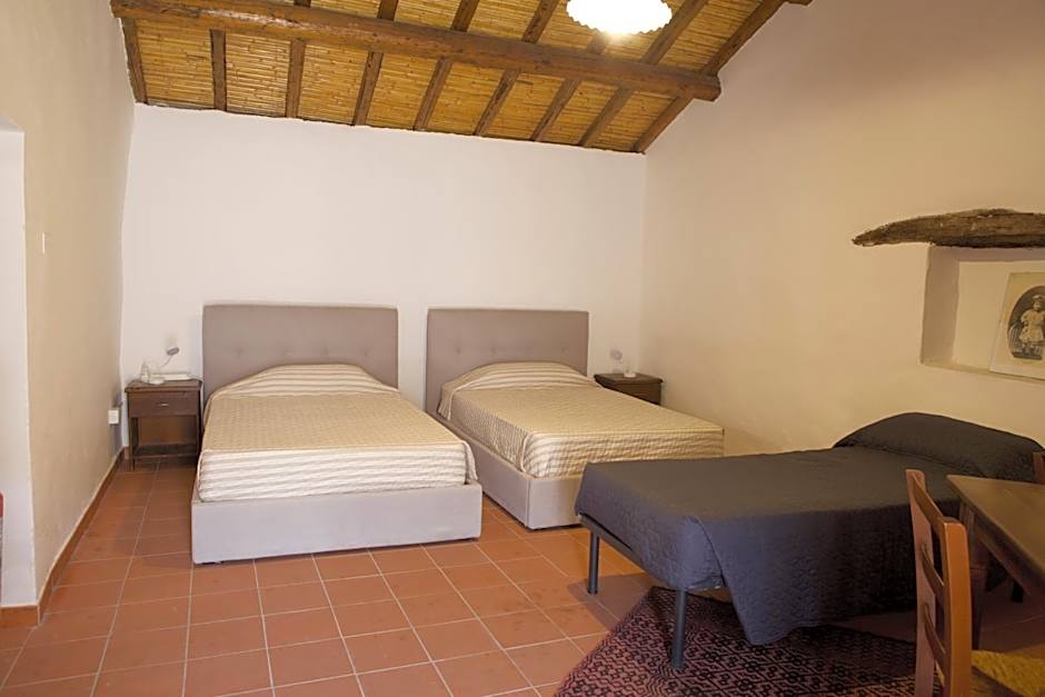 Rebeccu Arte e Ospitalità - Ostello