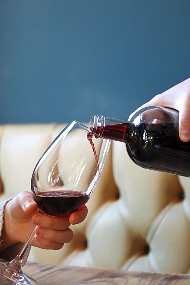 The Porterhouse grill & rooms