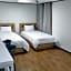 The Oakra Hotel