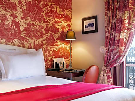 Classic Single Room with City View