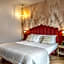 Salus Smart & Chic Hotel