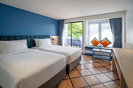 Superior Double or Twin Room with Garden View