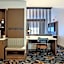 DoubleTree By Hilton Hotel Savannah Airport