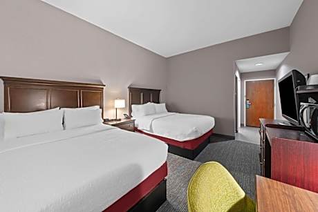 Room with Two Queen Beds - Non-Smoking