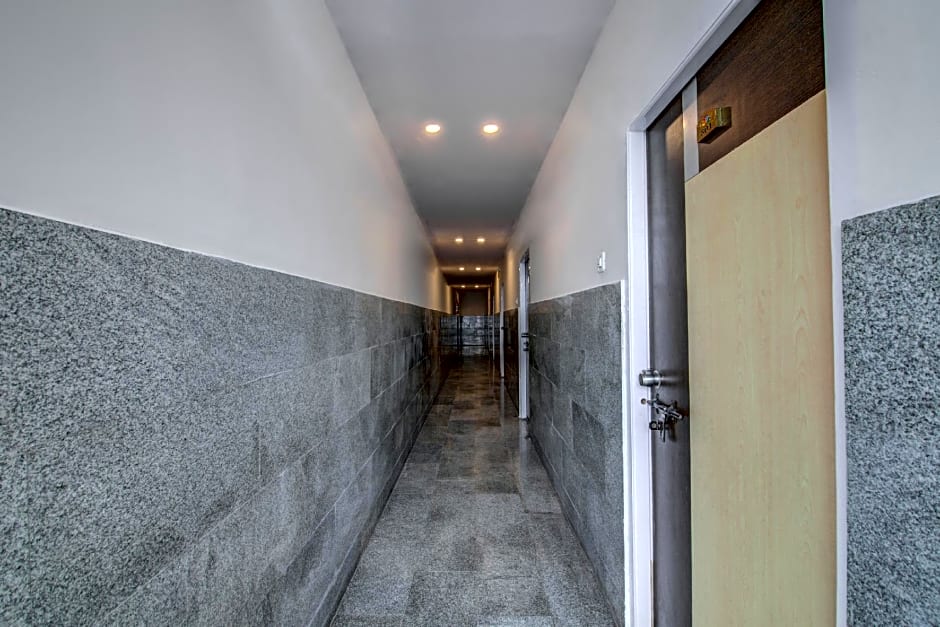 Hotel O Mayur's Residency