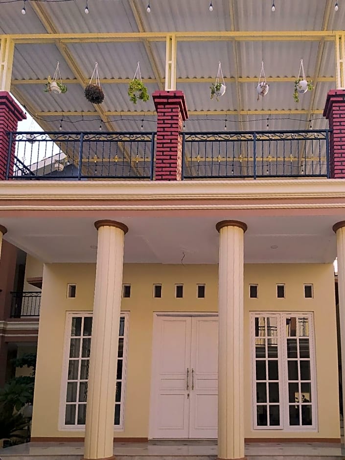 RedDoorz Syariah near Exit Tol Pemalang