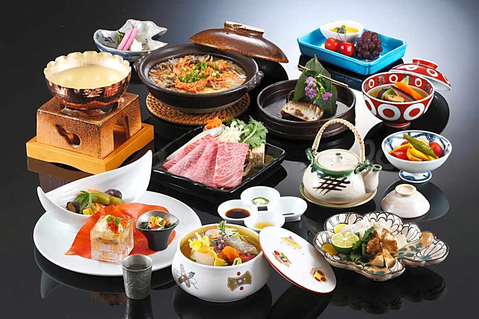 Nakanobo Zuien (Adult Only)