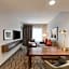 Embassy Suites By Hilton Chicago-Naperville