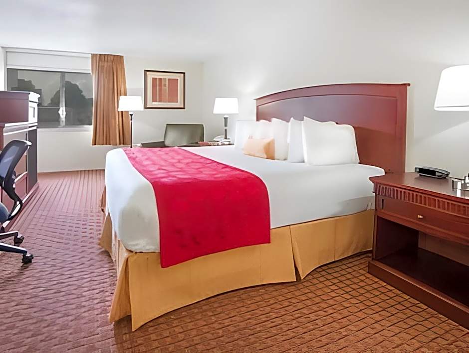 Ramada by Wyndham Enid