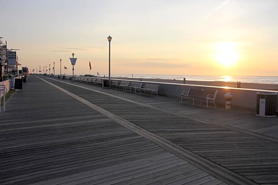 Safari Hotel Boardwalk