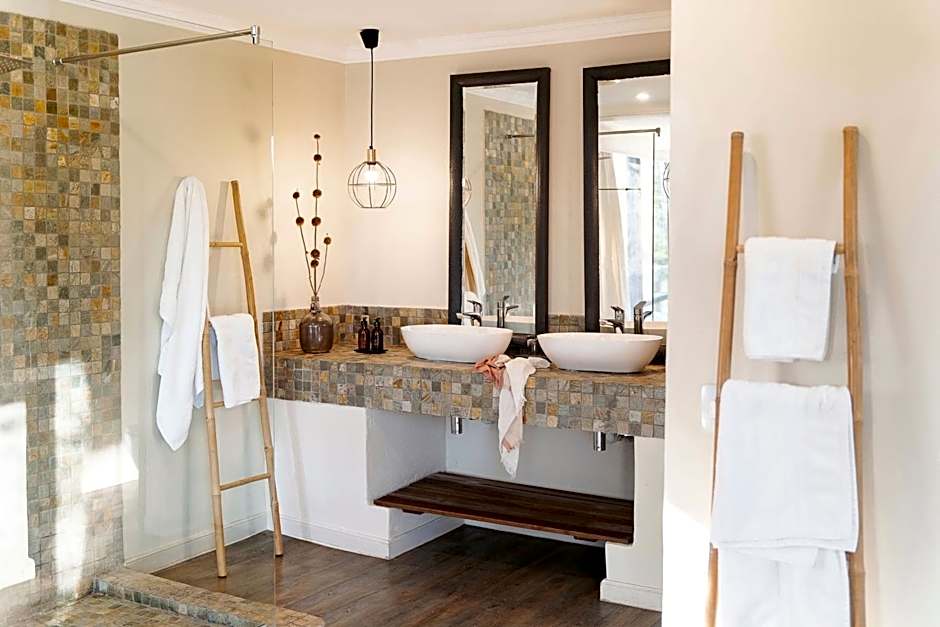 Simbavati River Lodge