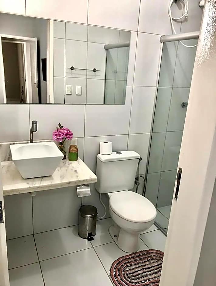 Casa para temporada com garagem para dois carros