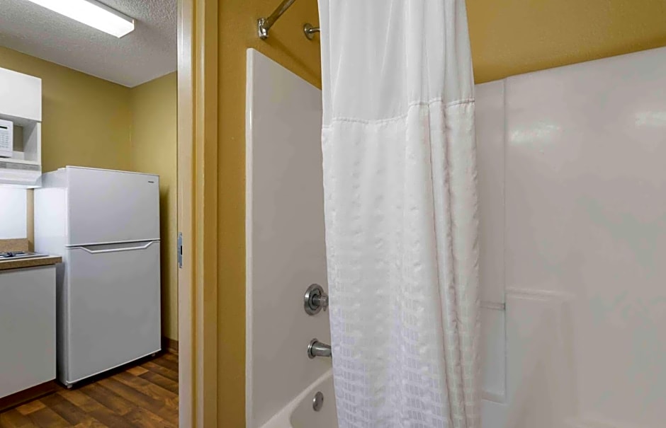 Extended Stay America Suites - Tampa - Airport - Spruce Street