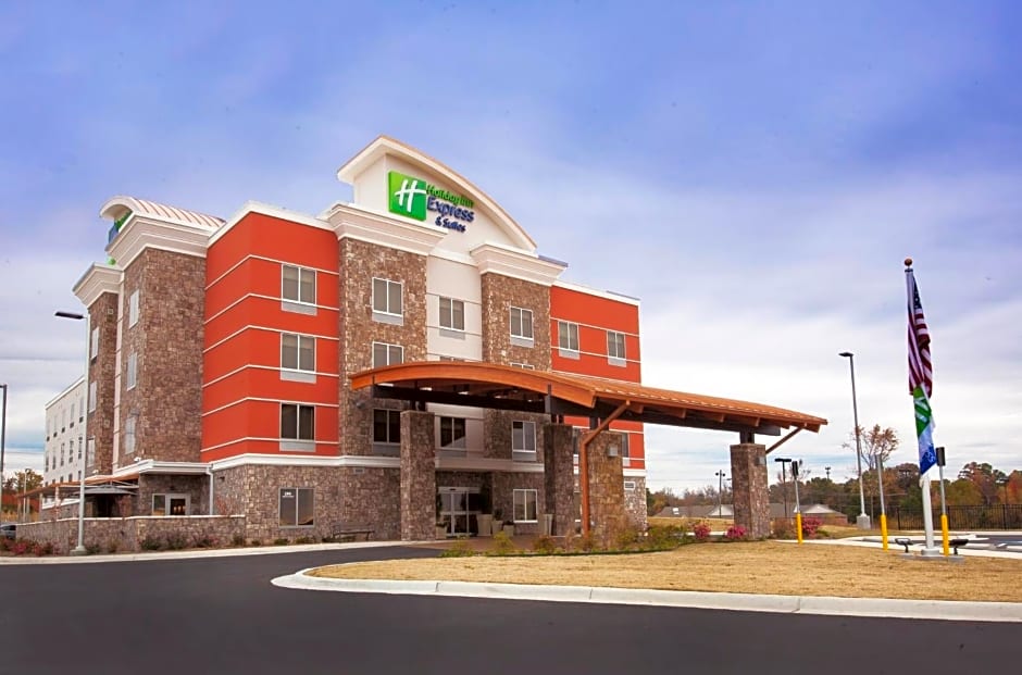 Holiday Inn Express Hotel & Suites Hot Springs