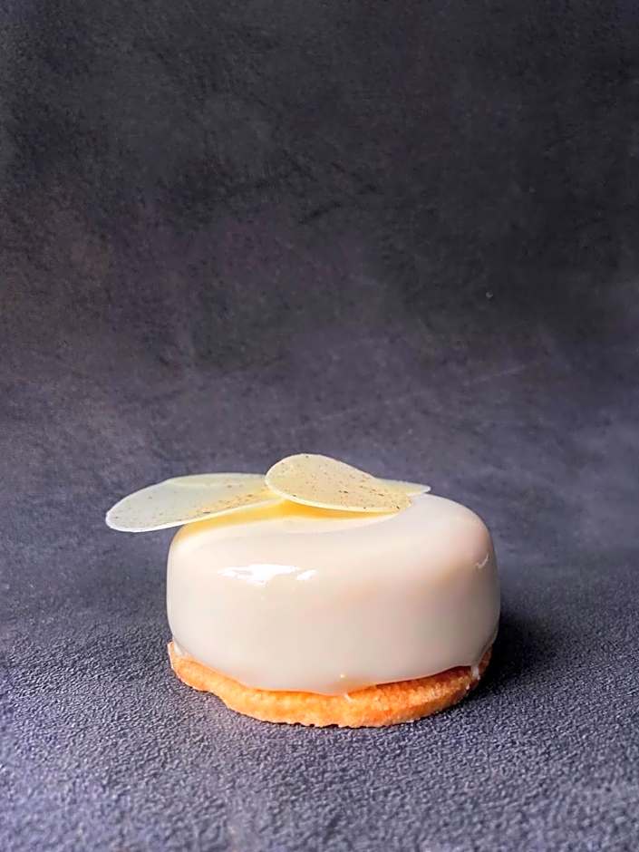 Platinum Palace Boutique Hotel