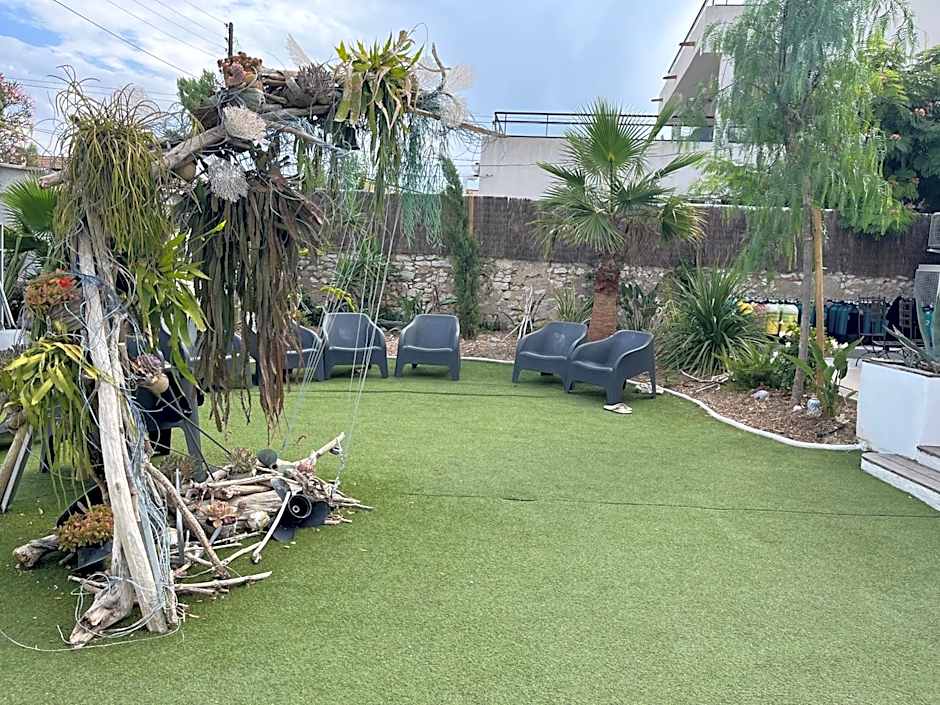 MGH Massilia Green House