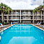 Casa Bella Inn & Suites