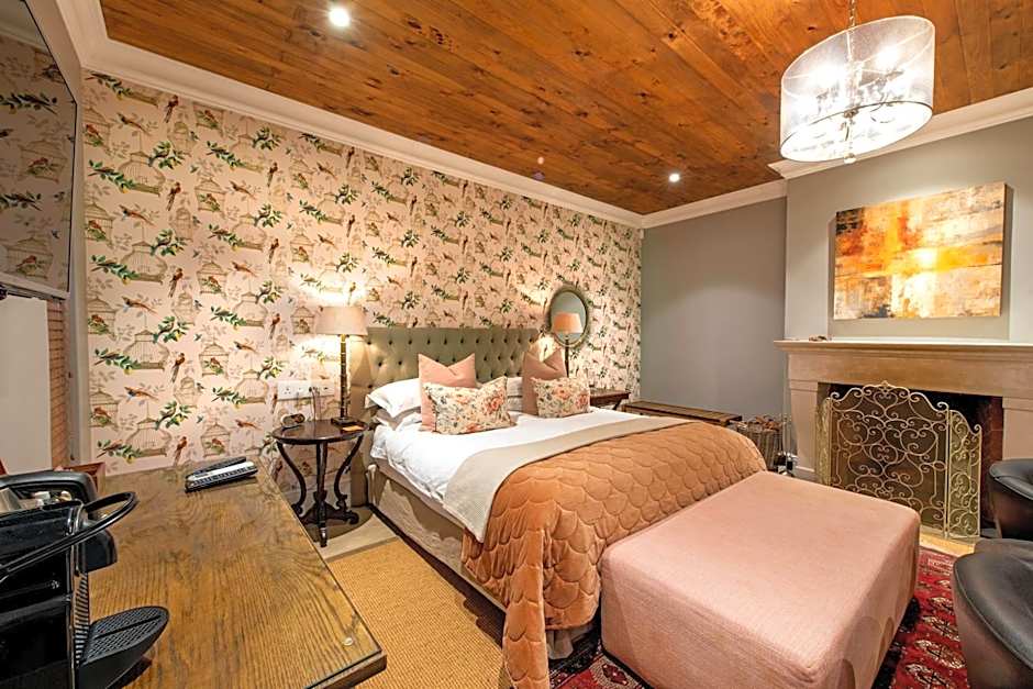 Avondrood Guest House by The Oyster Collection