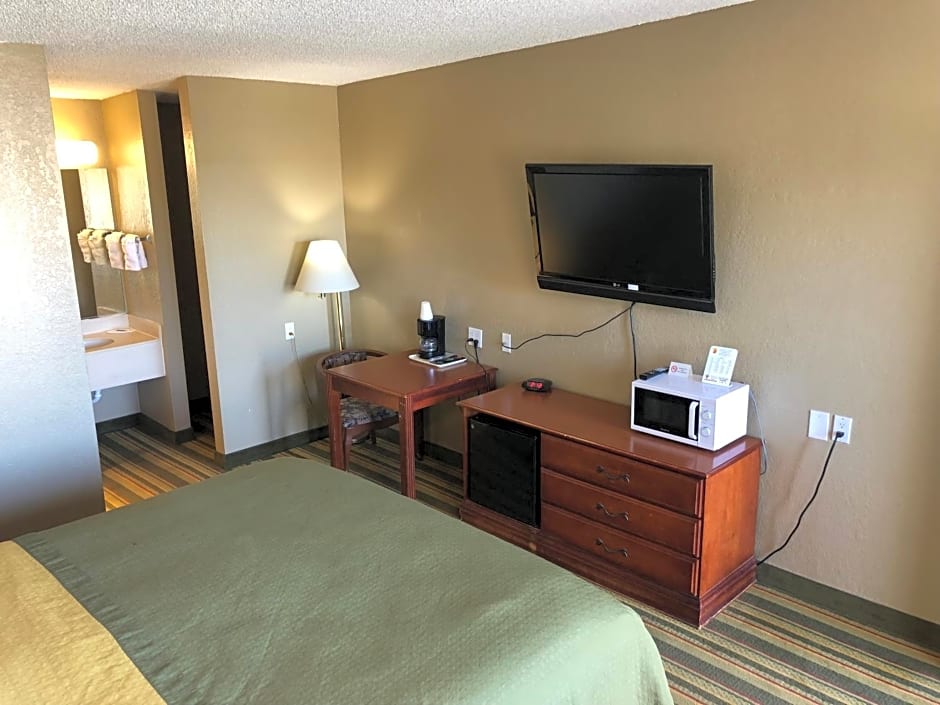 Super 8 by Wyndham Ridgecrest