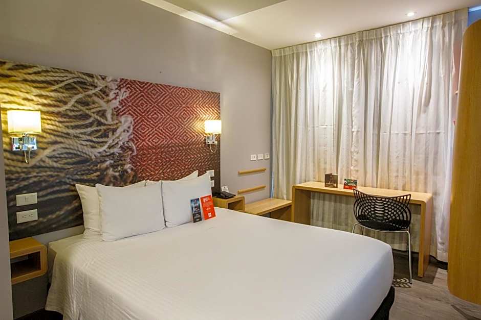 Ibis Quito