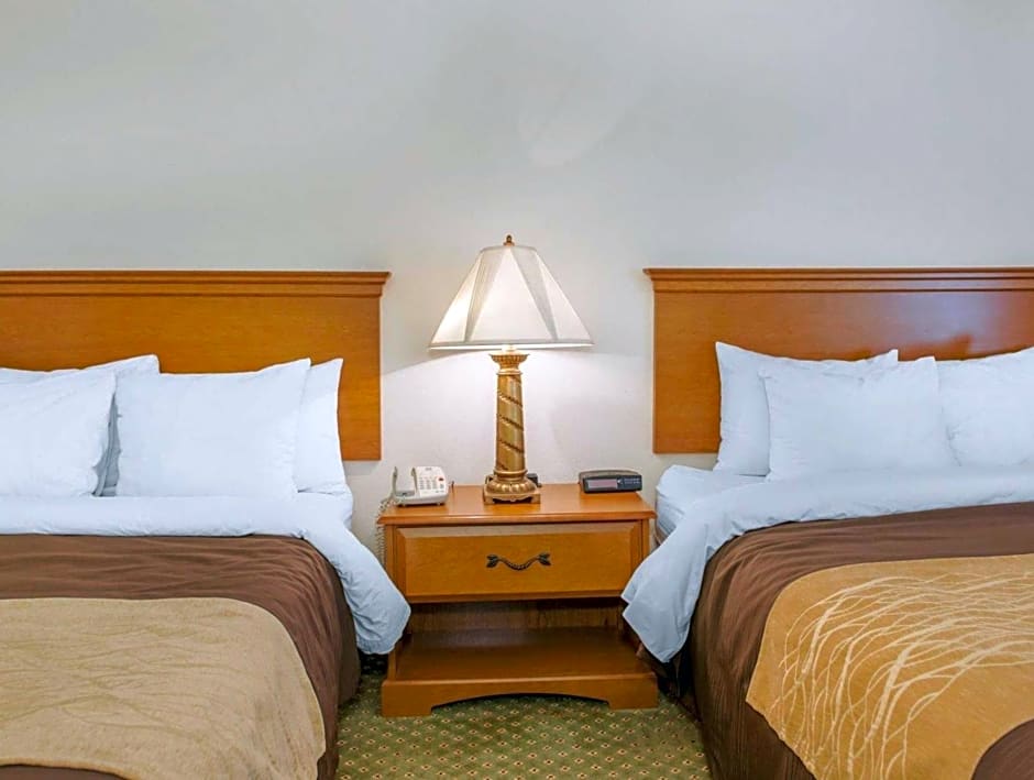 Quality Inn near Amish Country
