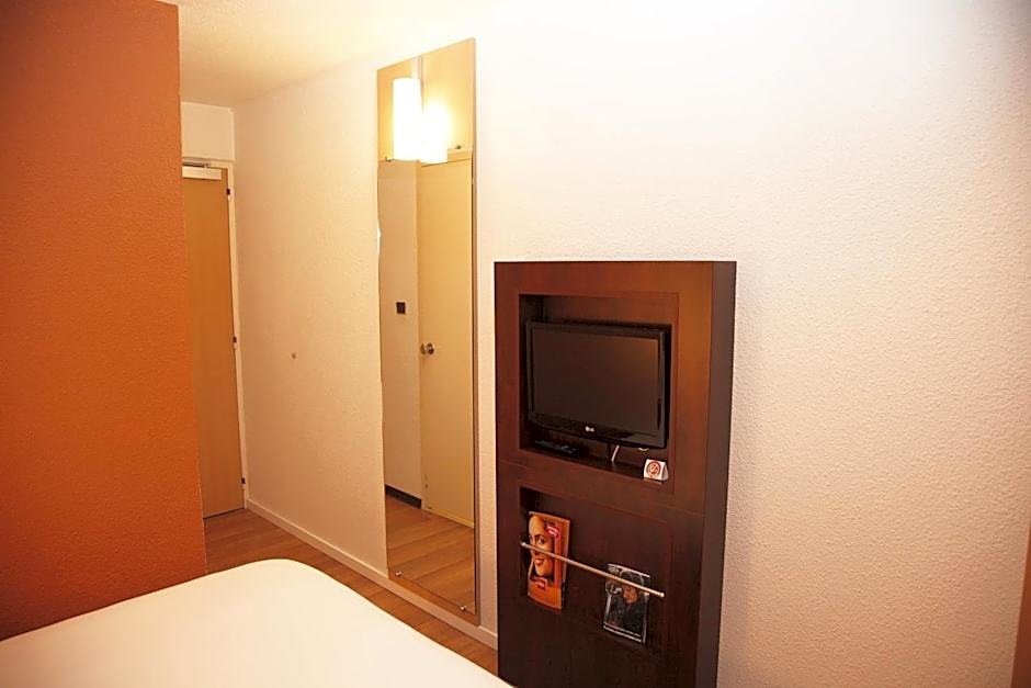 ibis Fourmies