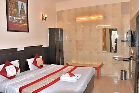 Standard Double or Twin Room with Fan