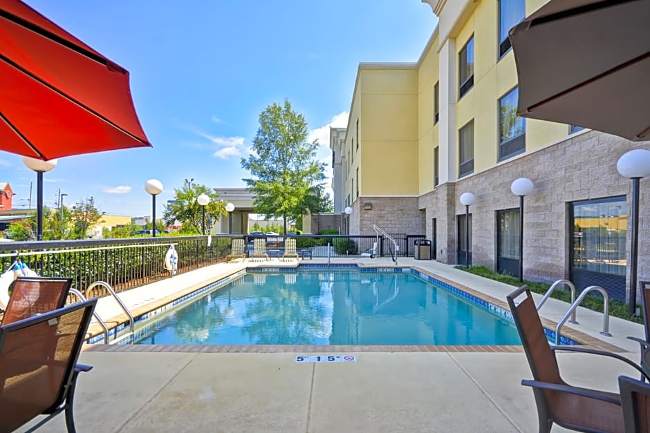 Hampton Inn & Suites Birmingham-Pelham - I-65