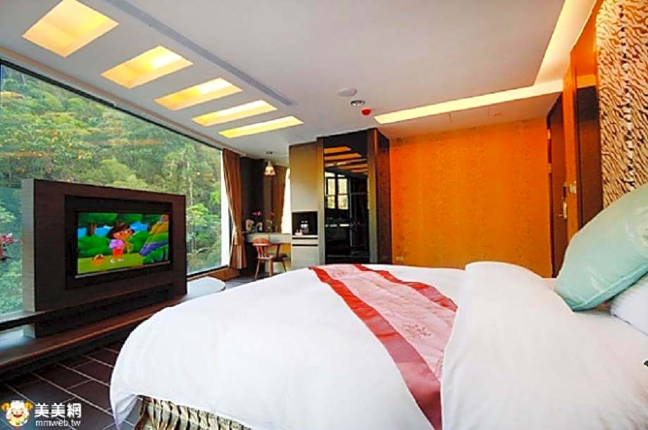 Shuian Lakeside Hotel II