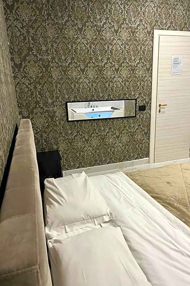 Life Hotel