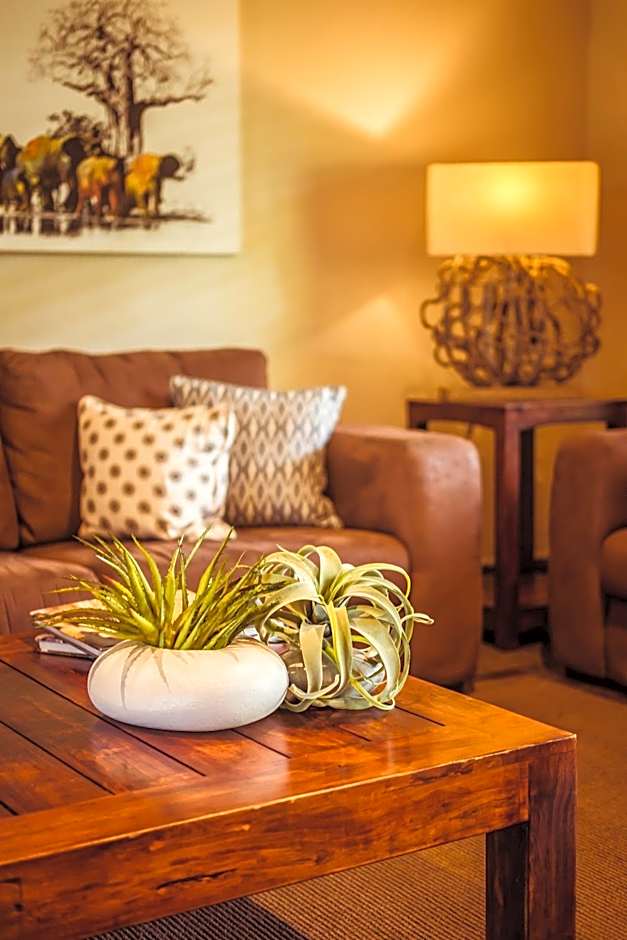 Bushveld Terrace Safari Hotel, Lodge & Spa