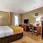 Comfort Inn & Suites Springfield I-44