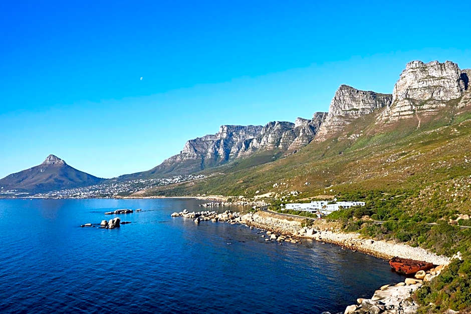 Twelve Apostles Hotel & Spa