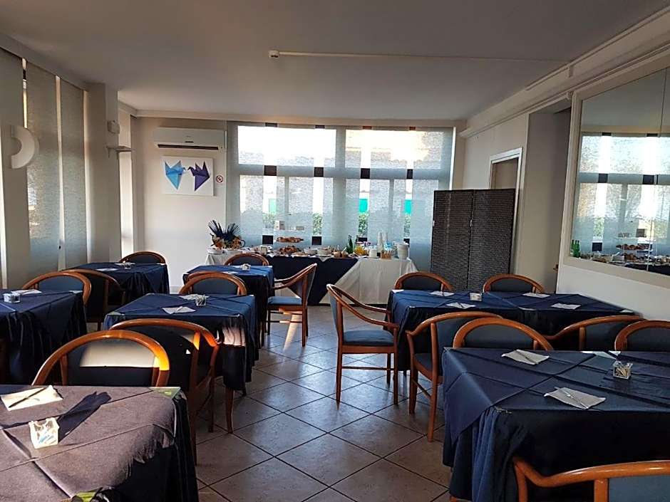 Piccolo Hotel