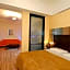 Suite Hotel Chrome