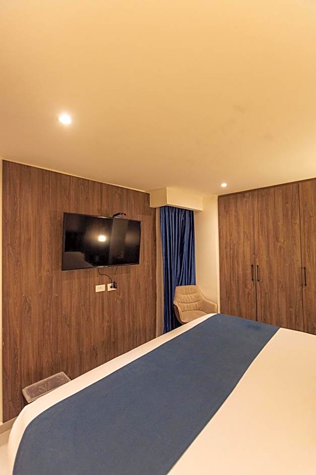 Zi One Luxury Hotel