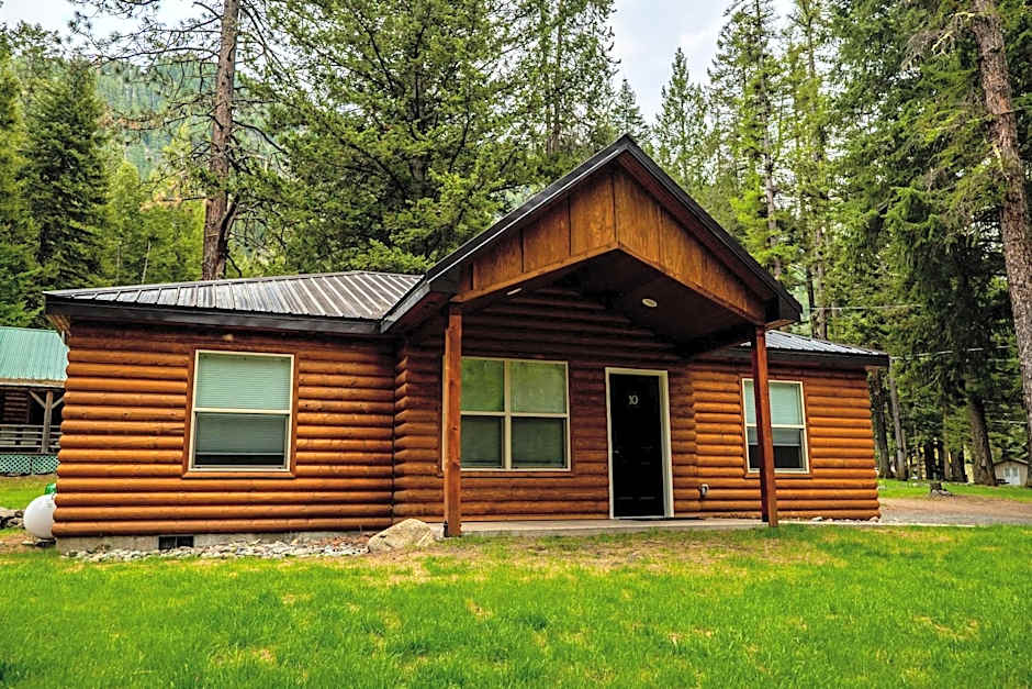 Eagle Cap Chalets