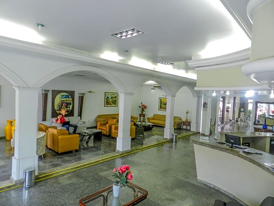 Alcazar Palace Hotel