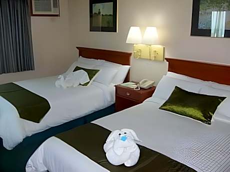 Superior with Breakfast